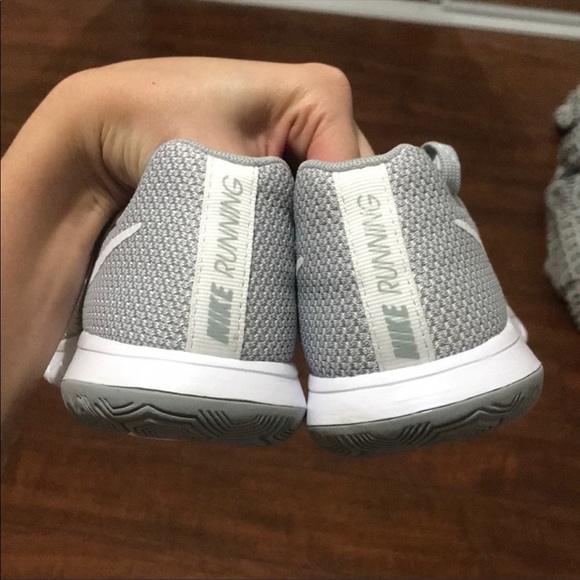 Brand new Nikes - Picture 3 of 5